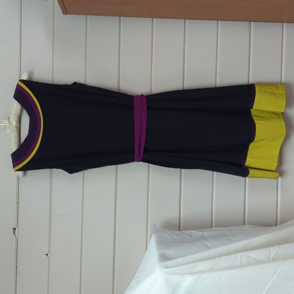 Silk sleeveless dress, size 14 - Picture 2 of 4